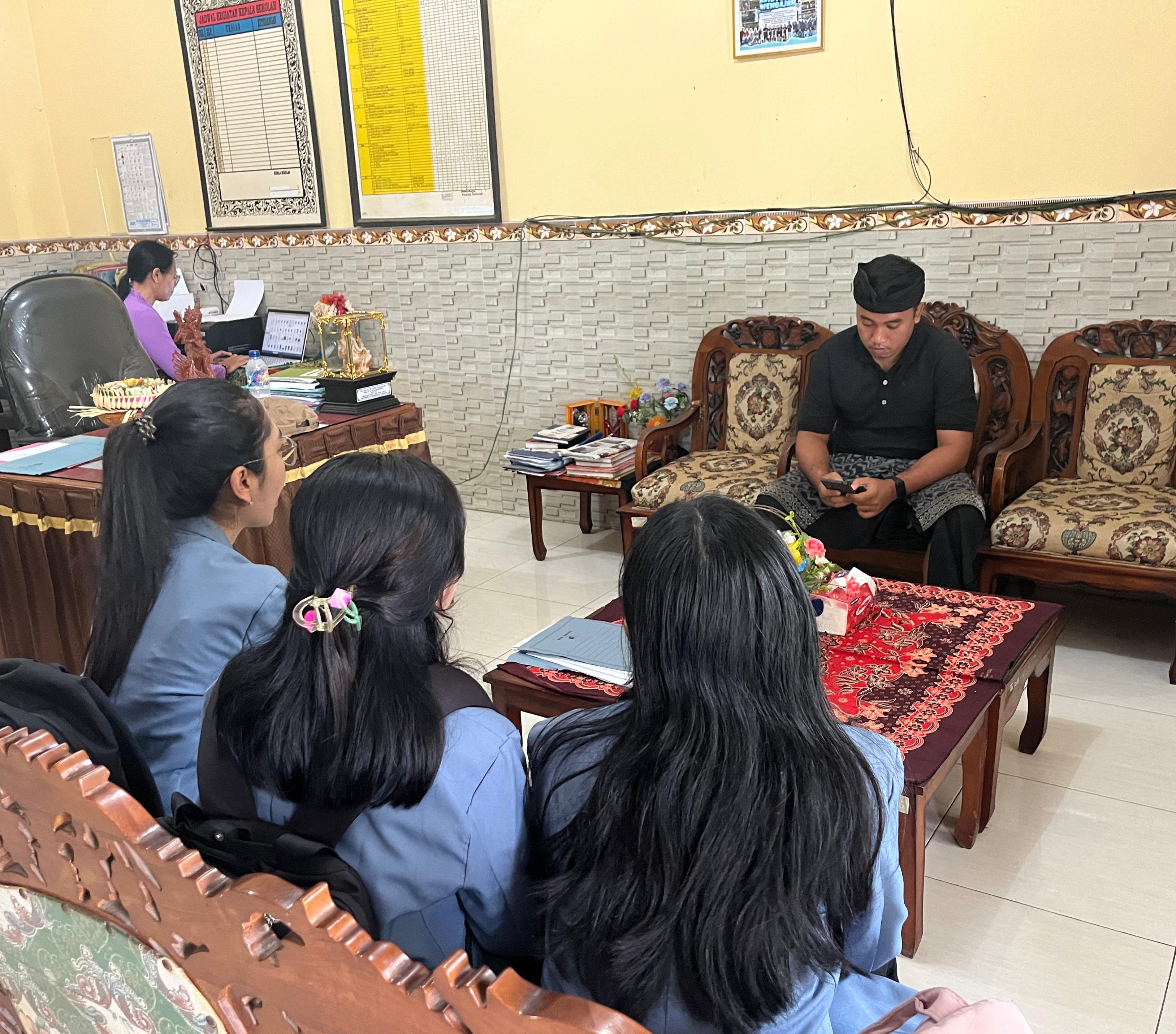Wawancara dengan Guru